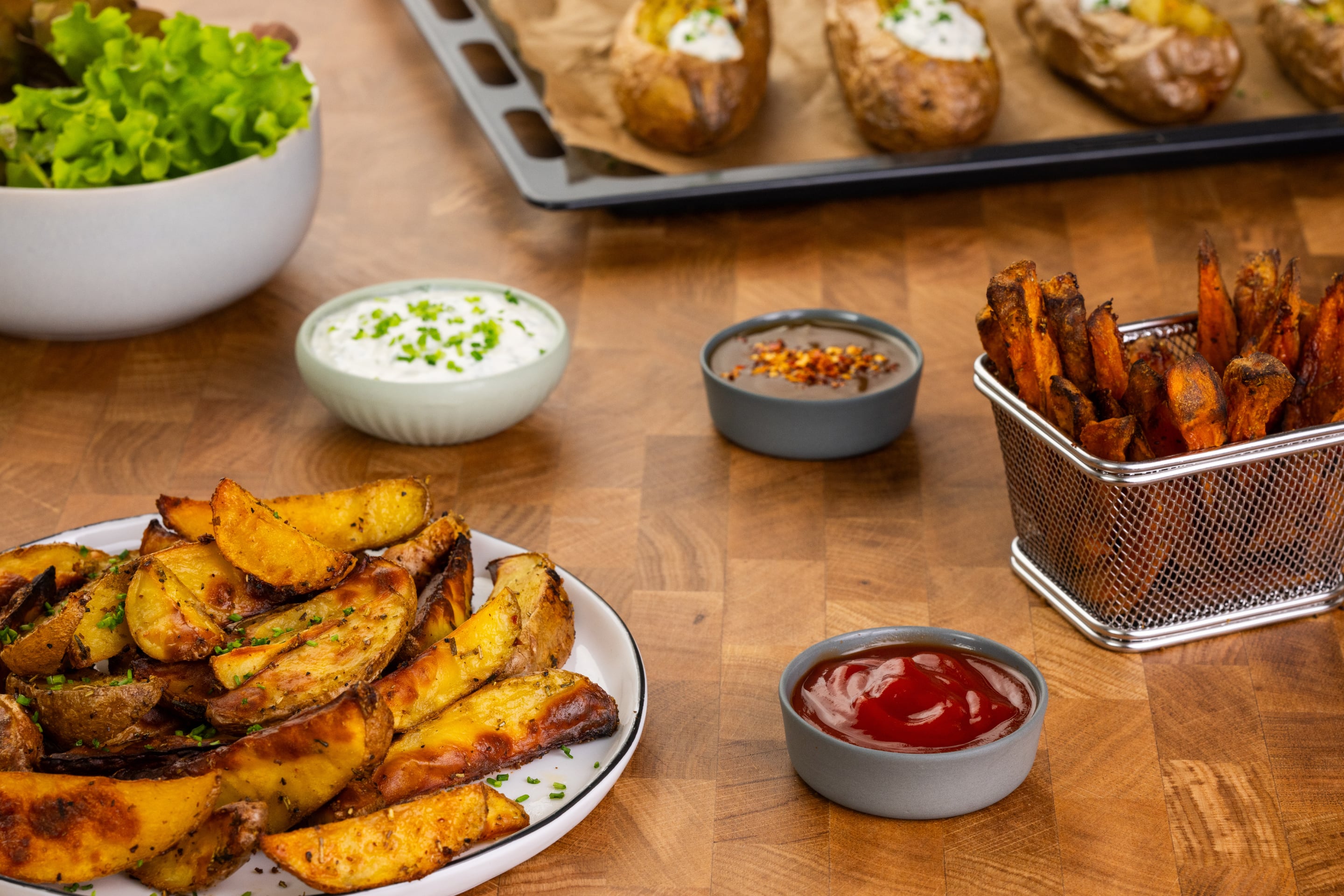 Knusprige Kartoffel Wedges Mit Sour Cream Min